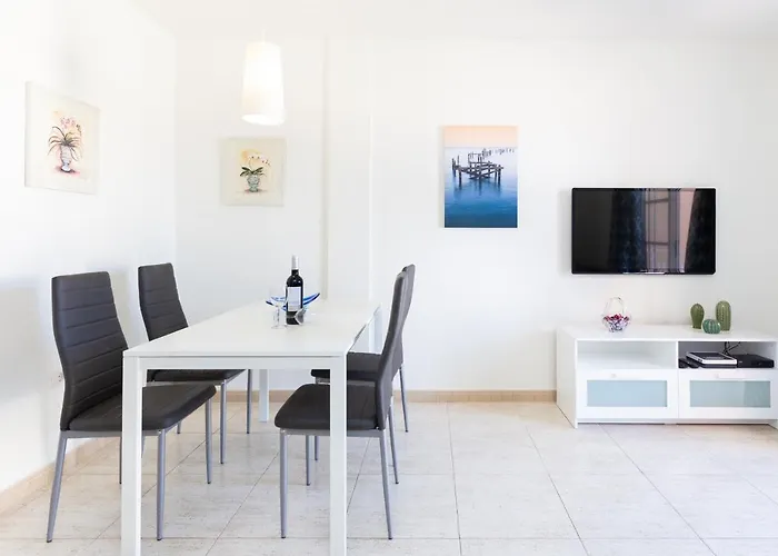 Arco Iris On The Sea With Pool Appartement